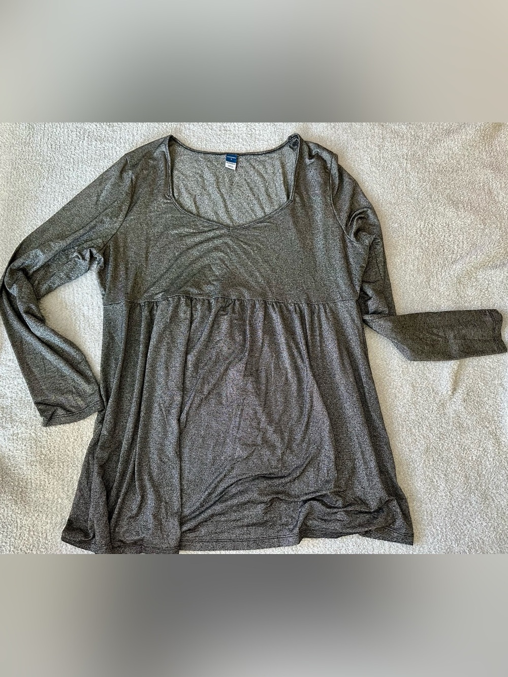 Old Navy Maternity Charcoal Metallic Scoop-Neck Long Sleeve Tunic
